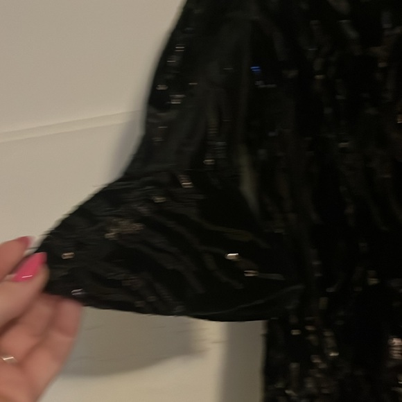 Teri Jon black Sequined Cold Shoulder Velvet Dress size 4 - Picture 8 of 13